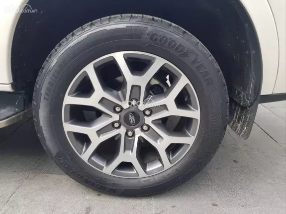 Ford Everest Titanium 2.0 AT 4x2 2023 - Ford Everest Titanium 2.0 AT 4x2 2023 - mua bán xe ô tô cũ uy tín tại Hà Nội