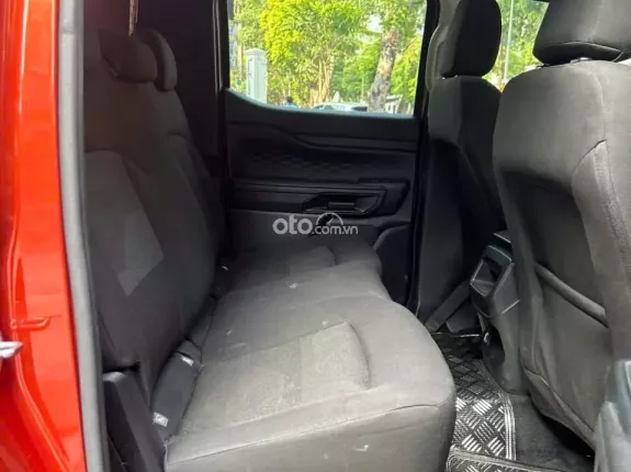 Ford Ranger XLS 2.0L 4x2 AT 2023 - Bán xe