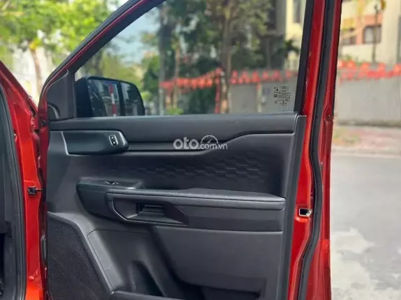 Ford Ranger XLS 2.0L 4x2 AT 2023 - Bán xe