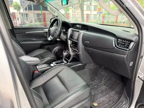 Toyota Fortuner 2.4G 4x2 AT  2024 - Xe đẹp xin bao check test