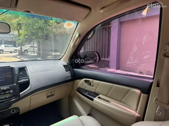 Toyota Fortuner 2.7V 2014 - Xe tình trạng đẹp - full ls bảo dưỡng hãng