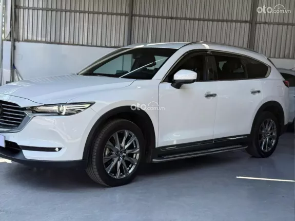 Mazda CX-8 Luxury 2021 - Chất xe đẹp - Nội thất xe còn mới