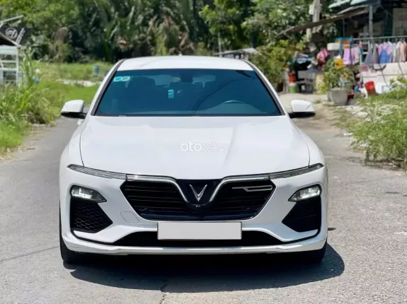 VinFast LUX A2.0 Tiêu chuẩn 2022 - CHẤT XE ĐẸP - CÓ SẴN GIAO NGAY