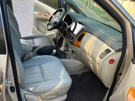 Toyota Innova 2.0G 2010 - Xe đẹp chất, Mọi chức năng còn tốt. Giá rẻ, nhiều chỗ. Alo 0974924256 - 0976488024