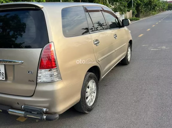 Toyota Innova 2.0G 2010 - Xe đẹp chất, Mọi chức năng còn tốt. Giá rẻ, nhiều chỗ. Alo 0974924256 - 0976488024