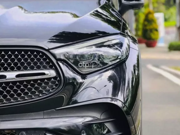 Mercedes-Benz GLC 300 4Matic 2023 - 19000