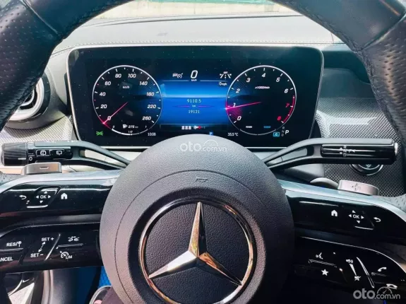 Mercedes-Benz GLC 300 4Matic 2023 - 19000