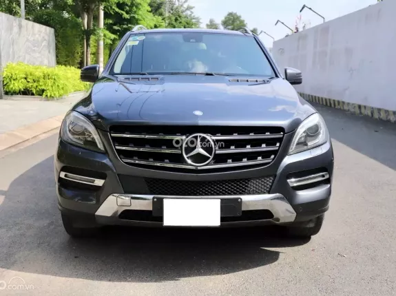 Mercedes-Benz ML 350 2012 - Xám kem