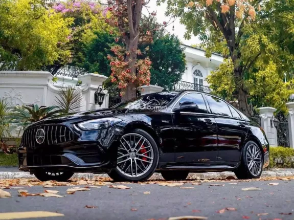 Mercedes-Benz C43 3.0 V6 2023 - Đen Đỏ