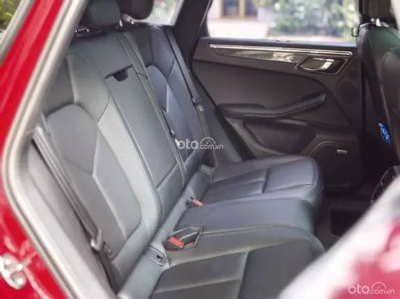 Porsche Macan Turbo 2021 - Đỏ Đen