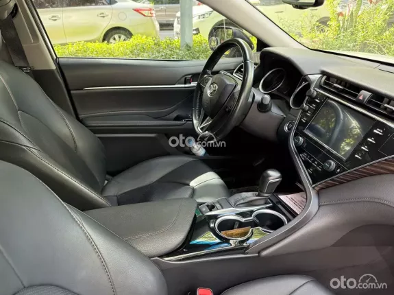 Toyota Camry 2.0G 2020 - Toyota Camry 2.0G 2020 nhập khẩu