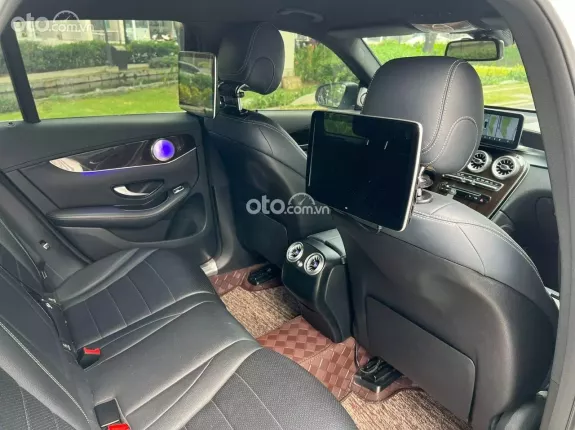 Mercedes-Benz GLC 200 2018 - Trắng Ngọc Trinh - ĐỘ FULL Option
