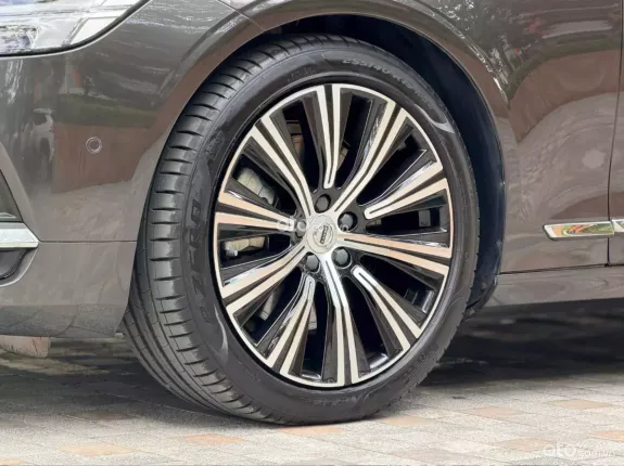 Volvo S90 Ultimate AWD 2022 - Xe đẹp bảo dưỡng đầy đủ