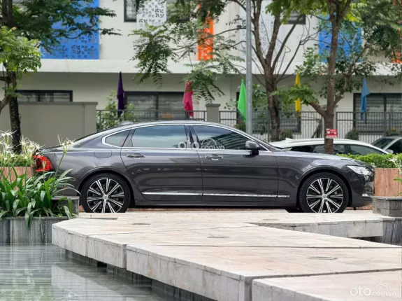 Volvo S90 Ultimate AWD 2022 - Xe đẹp bảo dưỡng đầy đủ