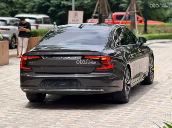 Volvo S90 Ultimate AWD 2022 - Xe đẹp bảo dưỡng đầy đủ