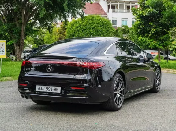 Mercedes-Benz EQS 580 4Matic 2023 - Xe đen nội thất kem, siêu lướt