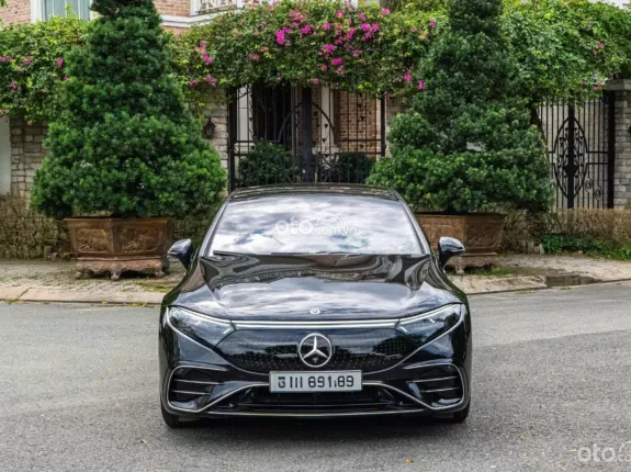 Mercedes-Benz EQS 580 4Matic 2023 - Xe đen nội thất kem, siêu lướt