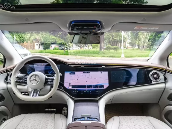 Mercedes-Benz EQS 580 4Matic 2023 - Xe đen nội thất kem, siêu lướt