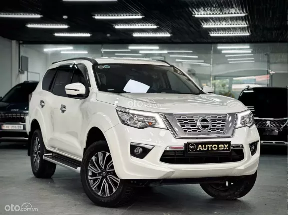 Nissan Terra 2.5L V 4WD 7AT 2019 - Xe gia đình sử dụng cực ít