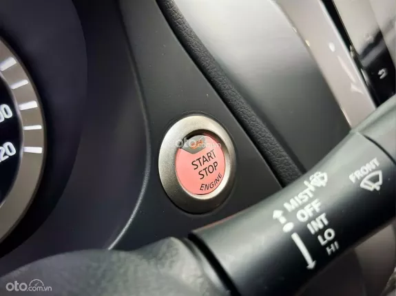Nissan Terra 2.5L V 4WD 7AT 2019 - Xe gia đình sử dụng cực ít