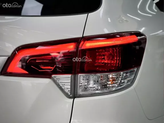 Nissan Terra 2.5L V 4WD 7AT 2019 - Xe gia đình sử dụng cực ít