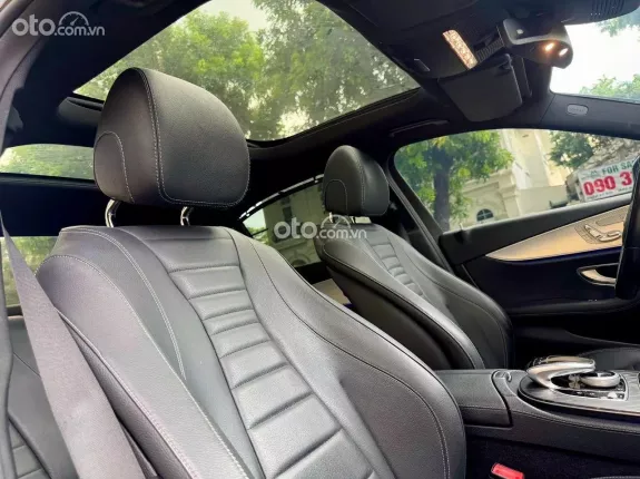 Mercedes-Benz E200 Sport 2020 - Ưu đãi cực tốt