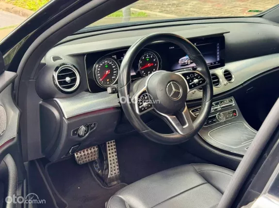 Mercedes-Benz E200 Sport 2020 - Ưu đãi cực tốt