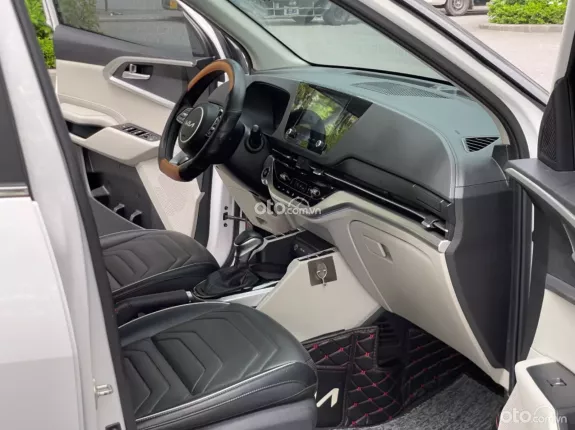 Kia Carens 1.5G Luxury 2024 - Chất đẹp