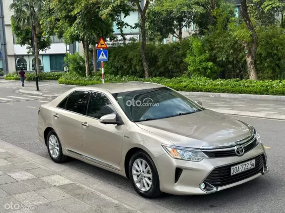 Toyota Camry 2.0E 2015 - Xe chất giá đẹp