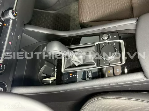 Mazda 3 2026 - Tiết kiệm 100 triệu mà xe đã lên full phụ kiện