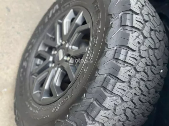 Ford Ranger Raptor 2025 - FORD RAPTOR 2025 CHẠY MỚI 3v, đổi xe mới 3.0 máy xăng