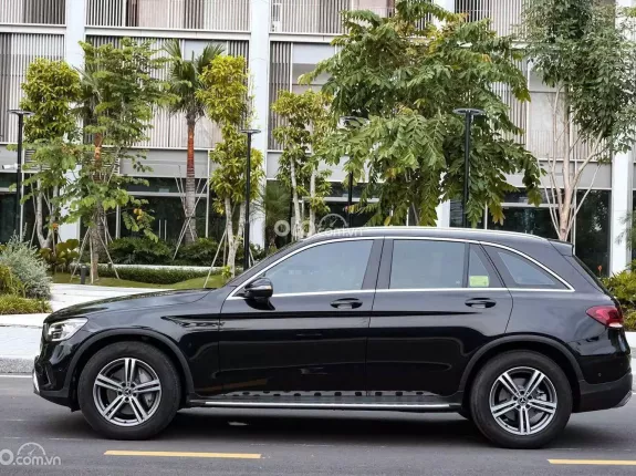 Mercedes-Benz GLC 200 2019 - Một chủ mua mới - Bảo trì bảo dưỡng full lịch sử hãng