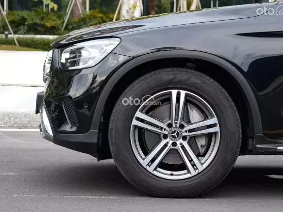 Mercedes-Benz GLC 200 2019 - Một chủ mua mới - Bảo trì bảo dưỡng full lịch sử hãng