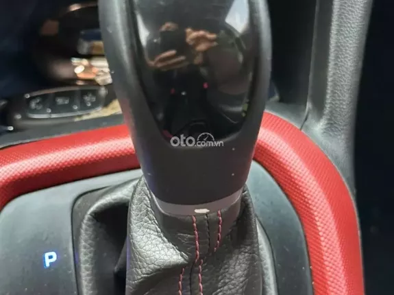 Hyundai Grand i10 Hatchback 1.2 MT Base 2020 - Máy số zin