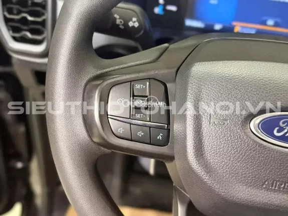 Ford Ranger XLS 2.0L 4x2 AT 2024 - Xe đảm bảo chất lượng hỗ trợ kiểm tra tại hãng