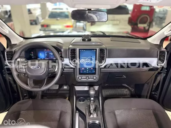 Ford Ranger XLS 2.0L 4x2 AT 2024 - Xe đảm bảo chất lượng hỗ trợ kiểm tra tại hãng