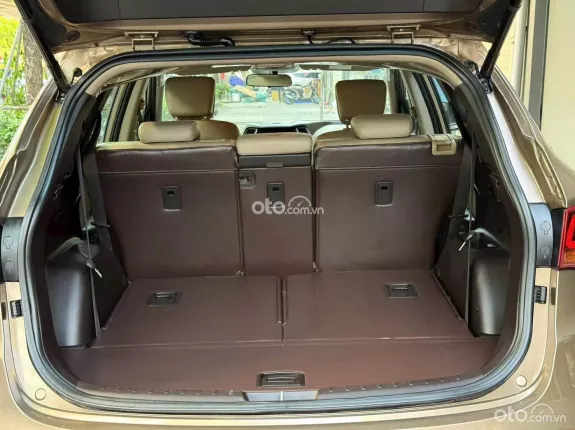 Hyundai Santa Fe 2.2L Dầu Tiêu chuẩn 2017 - Màu Đồng nội thất Kem - Bảo dưỡng hãng