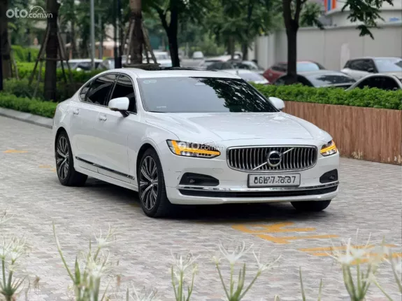 Volvo S90 Ultimate AWD 2023 - Xe đăng ký tháng 8/2024