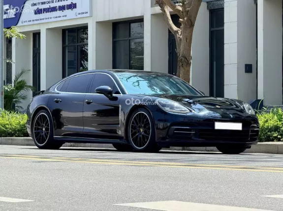 Porsche Panamera 4 Executive 2019 - Porsche Panamera 4 Executive 2020