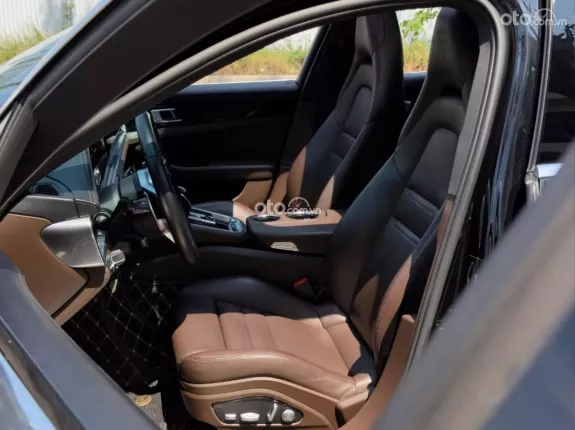 Porsche Panamera 4 Executive 2019 - Porsche Panamera 4 Executive 2020