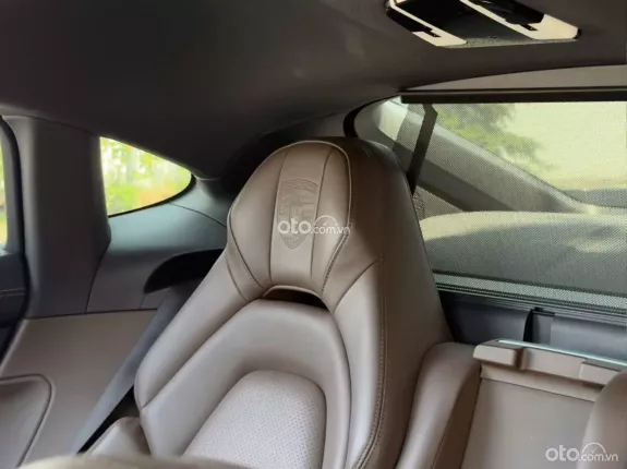 Porsche Panamera 4 Executive 2019 - Porsche Panamera 4 Executive 2020