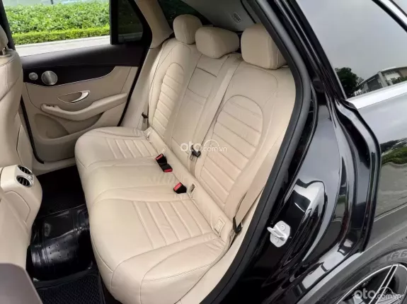 Mercedes-Benz GLC 300 4Matic 2021 - GLC300 2021