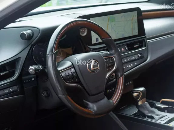 Lexus ES 250 F-Sport 2023 - Full option full lịch sử bảo dưỡng