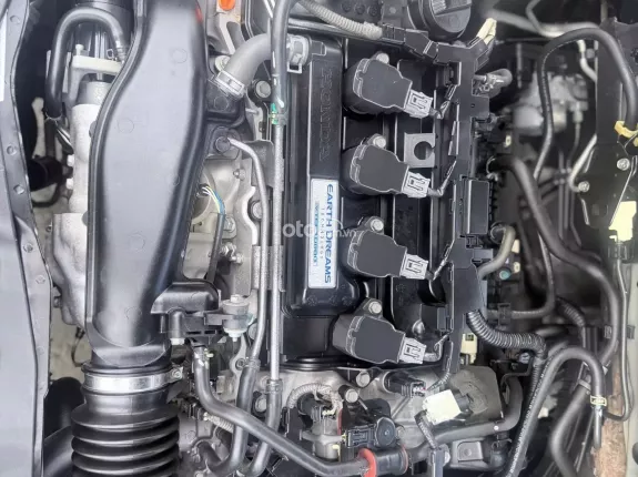 Honda Civic 1.5 Turbo RS 2016 - 7,5v km full lịch sử bảo dưỡng hãng