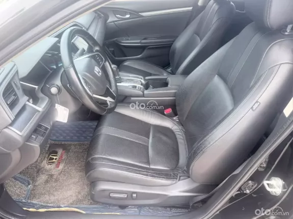 Honda Civic 1.5 Turbo RS 2016 - 7,5v km full lịch sử bảo dưỡng hãng