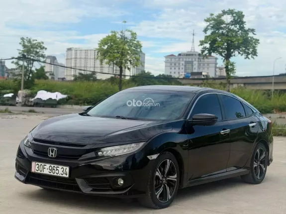 Honda Civic 1.5 Turbo RS 2016 - 7,5v km full lịch sử bảo dưỡng hãng