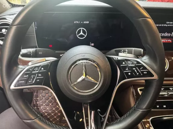 Mercedes-Benz E200 Exclusive 2021 - 62000km
