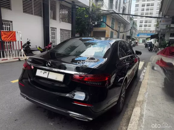 Mercedes-Benz E200 Exclusive 2021 - 62000km