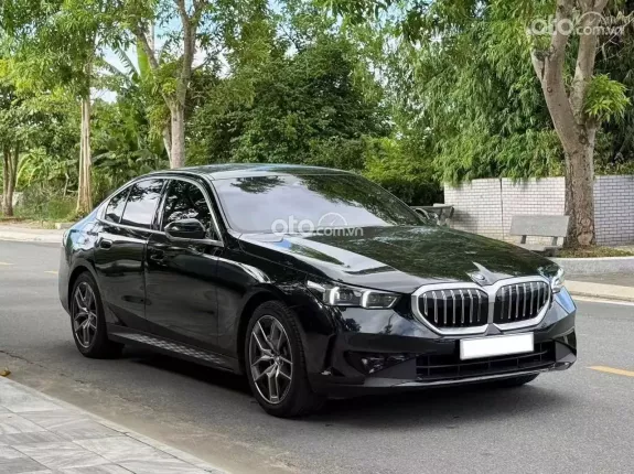 BMW 520i 2025 - BMW 520i 2025
