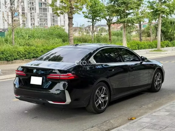 BMW 520i 2025 - BMW 520i 2025